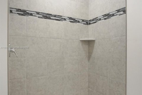 Villa ou maison à vendre à Port St. Lucie, Floride: 4 chambres, 170.38 m2 № 2002839 - photo 16