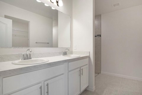 Villa ou maison à vendre à Port St. Lucie, Floride: 4 chambres, 170.38 m2 № 2002839 - photo 14