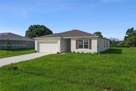 Villa ou maison à vendre à Port St. Lucie, Floride: 4 chambres, 170.38 m2 № 2002839 - photo 21