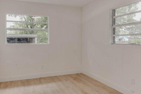 House in Altamonte Springs, Florida 3 bedrooms, 175.68 sq.m. № 2310331 - photo 5