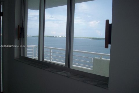 Condominio en venta en Miami, Florida, 2 dormitorios, 96.62 m2 № 2008399 - foto 7