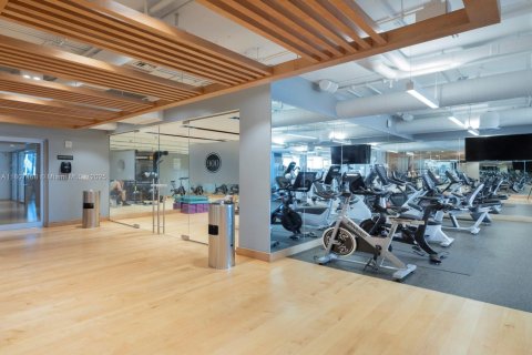 Condo in Miami, Florida, 3 bedrooms  № 1748799 - photo 30