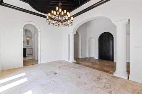 House in Montverde, Florida 4 bedrooms, 401.24 sq.m. № 1852511 - photo 7