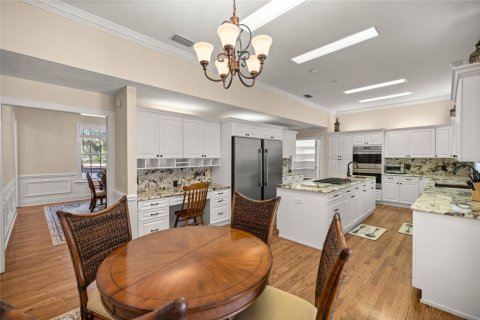 House in Ocala, Florida 6 bedrooms, 588.72 sq.m. № 1536128 - photo 14