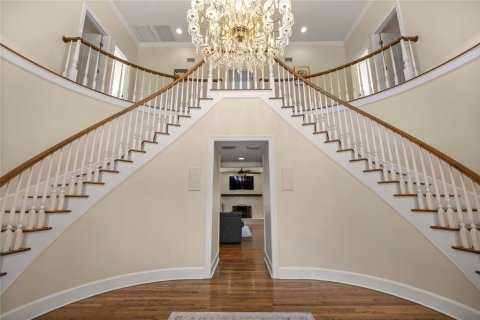 House in Ocala, Florida 6 bedrooms, 588.72 sq.m. № 1536128 - photo 6