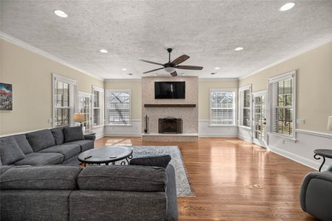 House in Ocala, Florida 6 bedrooms, 588.72 sq.m. № 1536128 - photo 19