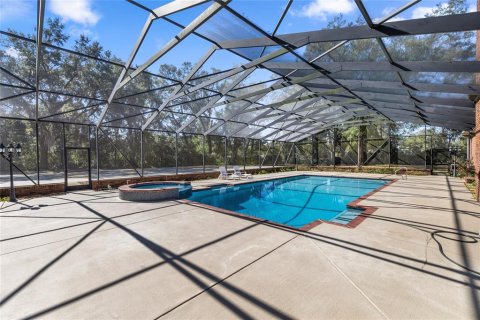 House in Ocala, Florida 6 bedrooms, 588.72 sq.m. № 1536128 - photo 4