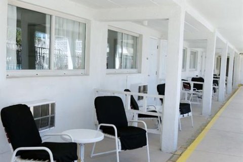 Hotel in Madeira Beach, Florida 1014.59 sq.m. № 1541930 - photo 26