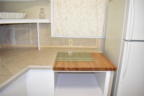 Condominio en venta en Tamarac, Florida, 2 dormitorios, 105.26 m2 № 1928024 - foto 17