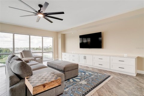 Copropriété à vendre à Altamonte Springs, Floride: 3 chambres, 217.58 m2 № 1873290 - photo 5