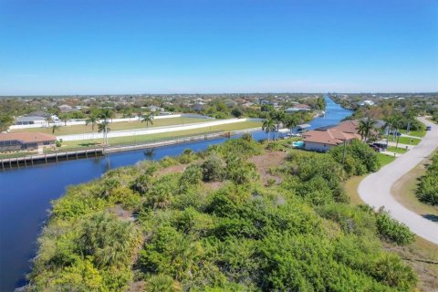 Terreno en venta en Port Charlotte, Florida № 889306 - foto 12