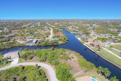 Terreno en venta en Port Charlotte, Florida № 889306 - foto 2