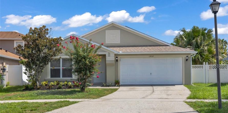 Villa ou maison à Orlando, Floride 4 chambres, 179.67 m2 № 2317362