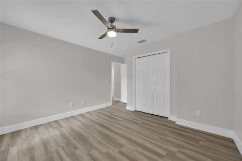 Villa ou maison à vendre à Orlando, Floride: 4 chambres, 179.67 m2 № 2317362 - photo 21