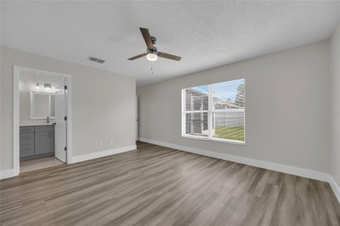 Villa ou maison à vendre à Orlando, Floride: 4 chambres, 179.67 m2 № 2317362 - photo 10
