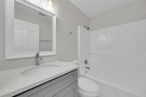 Villa ou maison à vendre à Orlando, Floride: 4 chambres, 179.67 m2 № 2317362 - photo 16