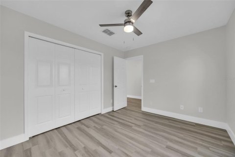 Villa ou maison à vendre à Orlando, Floride: 4 chambres, 179.67 m2 № 2317362 - photo 14