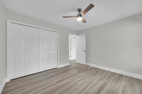 Villa ou maison à vendre à Orlando, Floride: 4 chambres, 179.67 m2 № 2317362 - photo 19