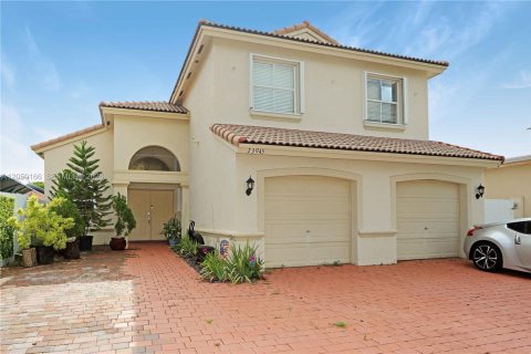Casa en alquiler en Homestead, Florida, 202.16 m2 № 2268984 - foto 2