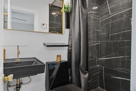 Casa en venta en Orlando, Florida, 4 dormitorios № 1770566 - foto 14