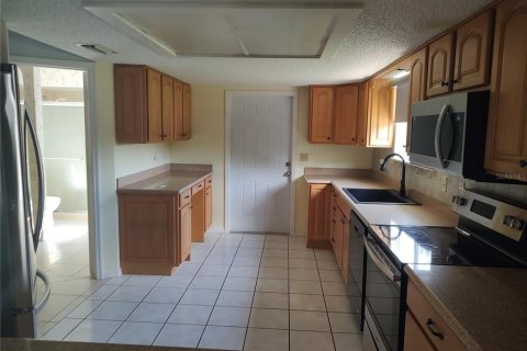 Casa en venta en Ocala, Florida, 2 dormitorios, 128.58 m2 № 2217467 - foto 10