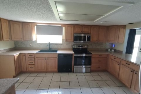 Casa en venta en Ocala, Florida, 2 dormitorios, 128.58 m2 № 2217467 - foto 9
