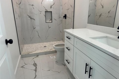 Купить виллу или дом в Даннеллон, Флорида 4 комнаты, 174.28м2, № 1870643 - фото 6