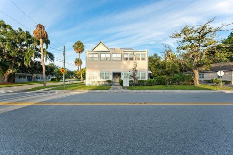 Commercial property in Kissimmee, Florida 9 bedrooms, 435.25 sq.m. № 2099102 - photo 9