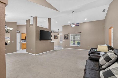 Villa ou maison à vendre à Plant City, Floride: 3 chambres, 191.01 m2 № 2416635 - photo 3