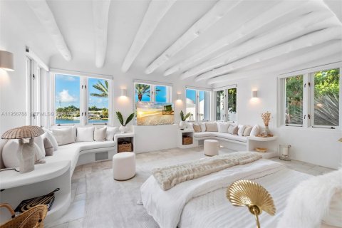 Villa ou maison à louer à Miami Beach, Floride: 7 chambres, 753.44 m2 № 2153505 - photo 3