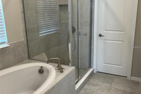 Villa ou maison à louer à Sarasota, Floride: 4 chambres, 231.14 m2 № 2397065 - photo 9