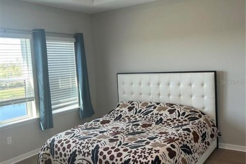 Villa ou maison à louer à Sarasota, Floride: 4 chambres, 231.14 m2 № 2397065 - photo 7