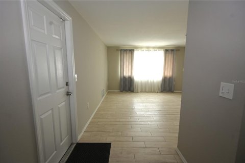 Villa ou maison à vendre à Englewood, Floride: 3 chambres, 138.24 m2 № 2287116 - photo 5