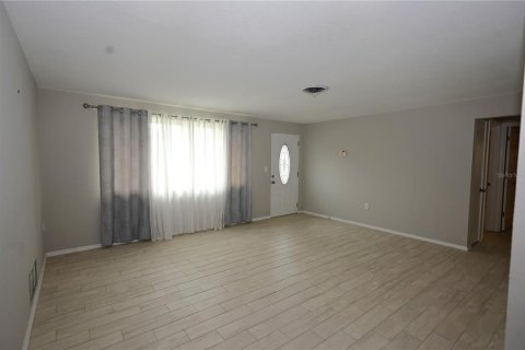 Villa ou maison à vendre à Englewood, Floride: 3 chambres, 138.24 m2 № 2287116 - photo 2