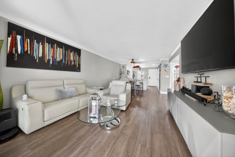 Condominio en venta en Pompano Beach, Florida, 2 dormitorios, 96.15 m2 № 2177474 - foto 27