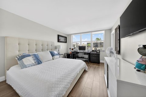 Condominio en venta en Pompano Beach, Florida, 2 dormitorios, 96.15 m2 № 2177474 - foto 9