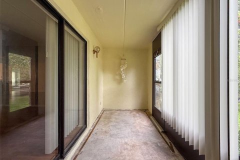 Condo in Palm Harbor, Florida, 2 bedrooms  № 1793508 - photo 23