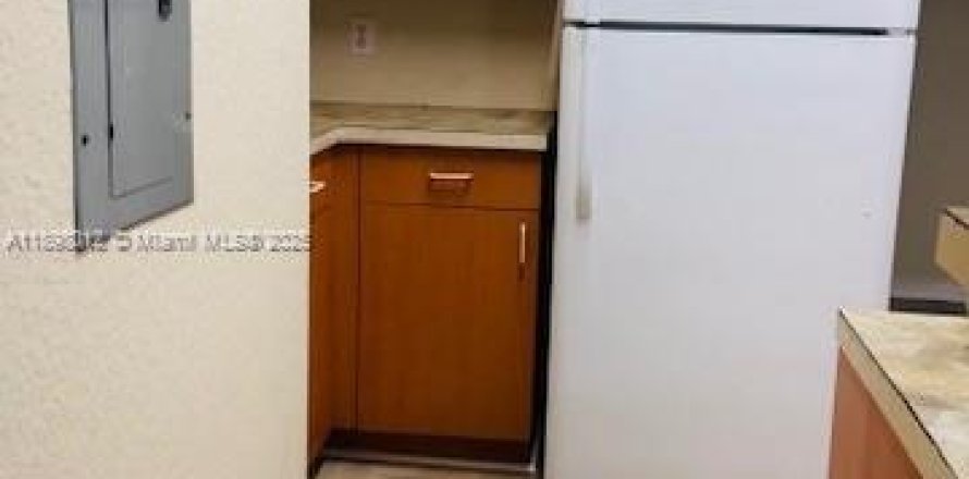 Condo à North Lauderdale, Floride, 2 chambres  № 1949832