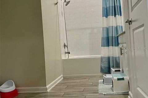 Touwnhouse à louer à Orlando, Floride: 4 chambres, 184.97 m2 № 2399346 - photo 6