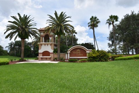 Townhouse in Boynton Beach, Florida 2 bedrooms, 131.92 sq.m. № 991656 - photo 1