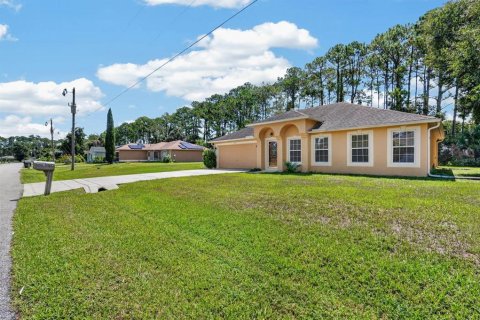 Villa ou maison à vendre à Palm Coast, Floride: 4 chambres, 194.72 m2 № 2342229 - photo 6