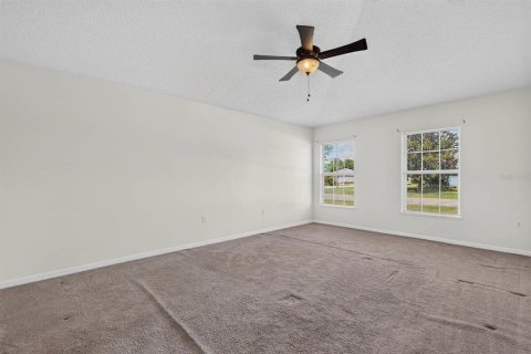 Villa ou maison à vendre à Palm Coast, Floride: 4 chambres, 194.72 m2 № 2342229 - photo 23