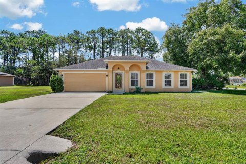 Villa ou maison à vendre à Palm Coast, Floride: 4 chambres, 194.72 m2 № 2342229 - photo 5