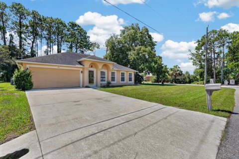 Villa ou maison à vendre à Palm Coast, Floride: 4 chambres, 194.72 m2 № 2342229 - photo 4