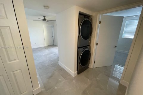 Купить кондоминиум в Майами, Флорида 3 спальни, 117.06м2, № 2023142 - фото 17