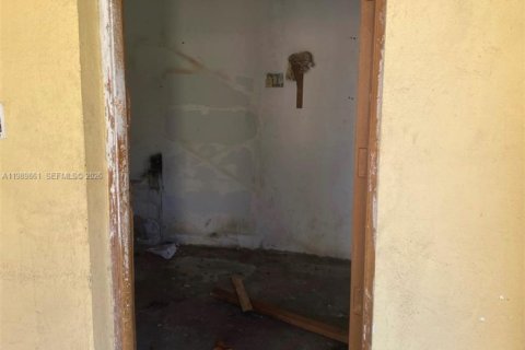 Terrain à vendre à Miami, Floride № 2051916 - photo 6