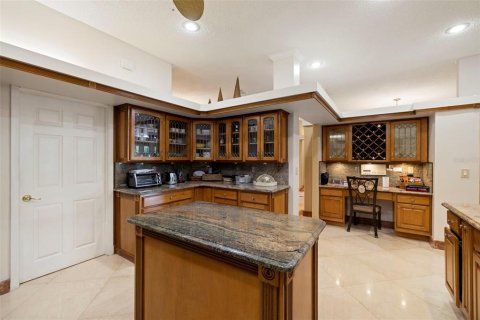 Снять в аренду виллу или дом в Палм-Харбор, Флорида 4 спальни, 250.65м2, № 1848051 - фото 11