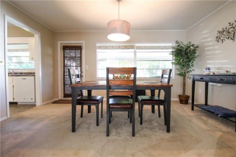 Villa ou maison à louer à Bradenton, Floride: 2 chambres, 122.54 m2 № 2298750 - photo 14