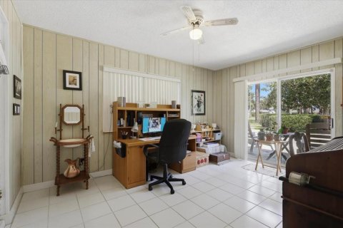 Villa ou maison à vendre à DeLand, Floride: 2 chambres, 112.41 m2 № 2316688 - photo 28