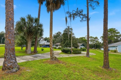 Villa ou maison à vendre à DeLand, Floride: 2 chambres, 112.41 m2 № 2316688 - photo 6